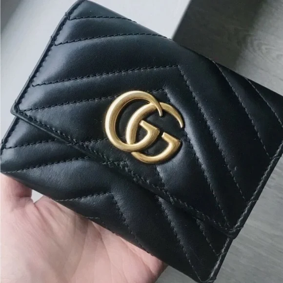 GUCCI GG MARMONT & WALLET - Picture 4 of 14
